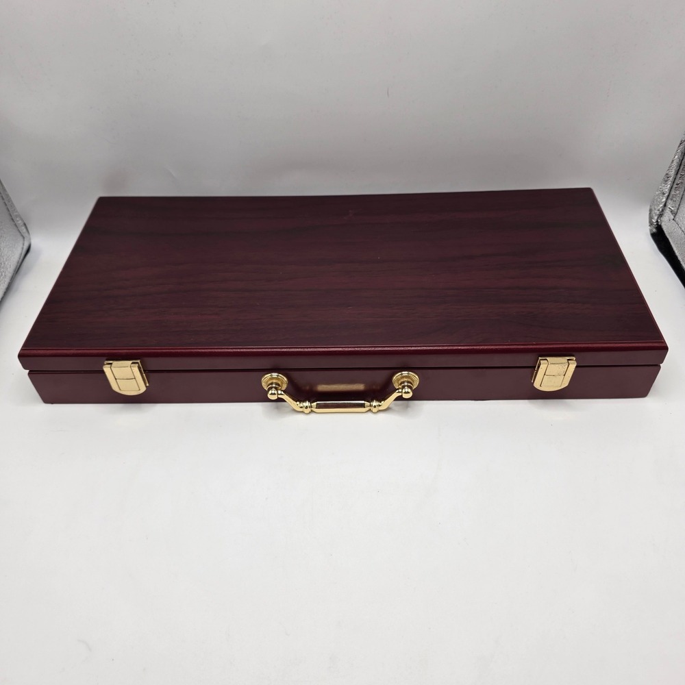 Wood Poker Chip Set Case Brass Handle 300 Chips Dice Cards Casino Game Set